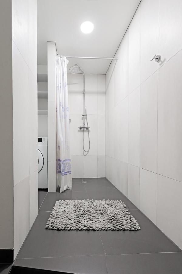 Buddha Luxury Apartment Kaunas City Centre المظهر الخارجي الصورة