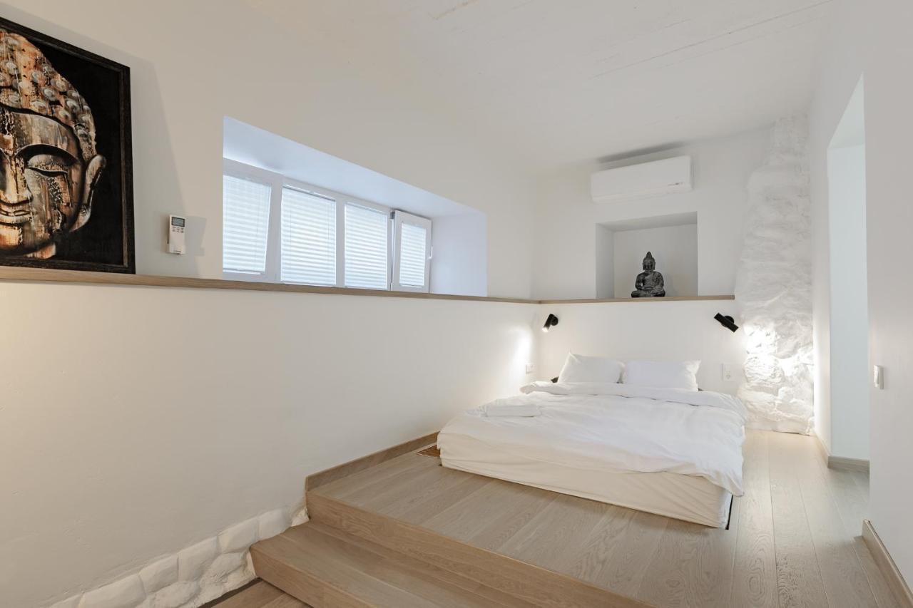 Buddha Luxury Apartment Kaunas City Centre المظهر الخارجي الصورة